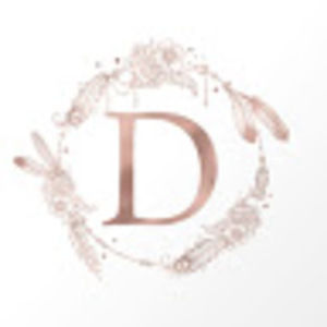 Meet your Posher, Daniela